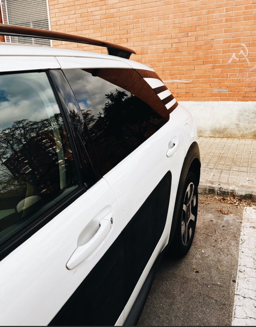 Foto del CITROEN C4 Cactus 1.2 PureTech Shine 82