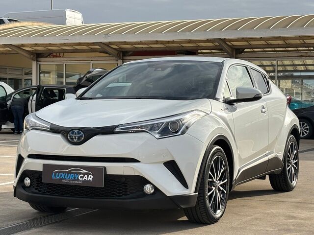 TOYOTA C-HR (1.8 125H Advance 90 kW (122 CV)) en Barcelona