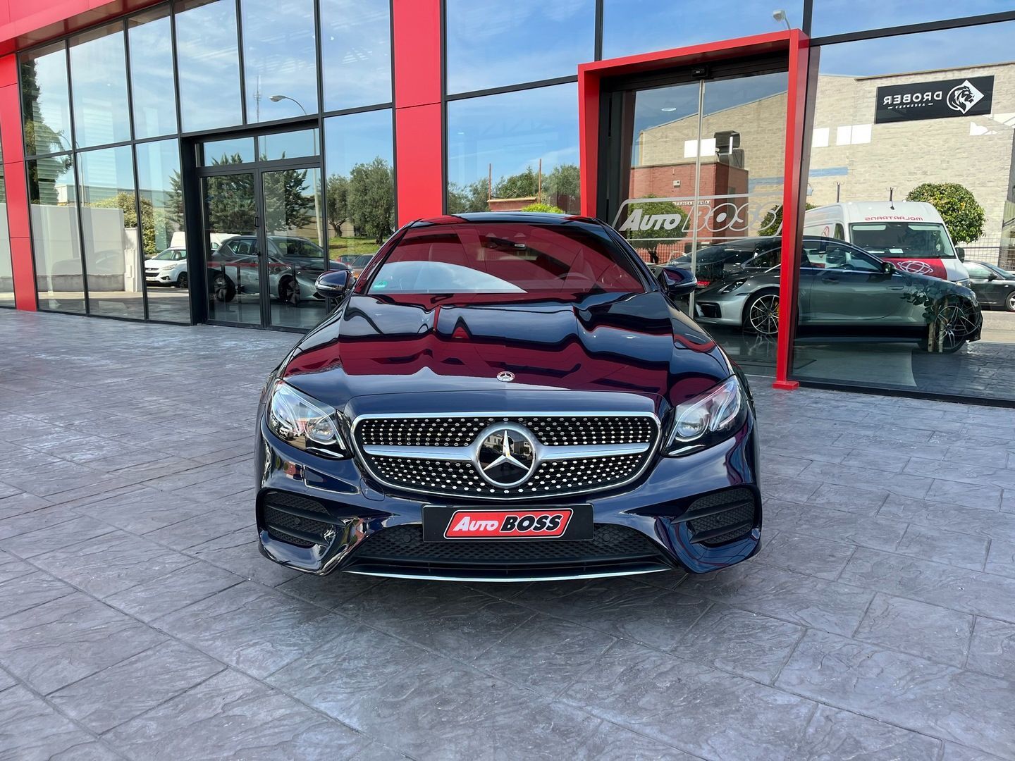 Foto del MERCEDES Clase E E 200 9G-Tronic