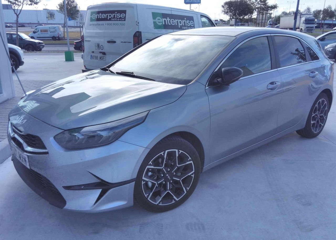 KIA Ceed (1.0 MHEV 74kW (100CV) Style Edition DCT) en Madrid