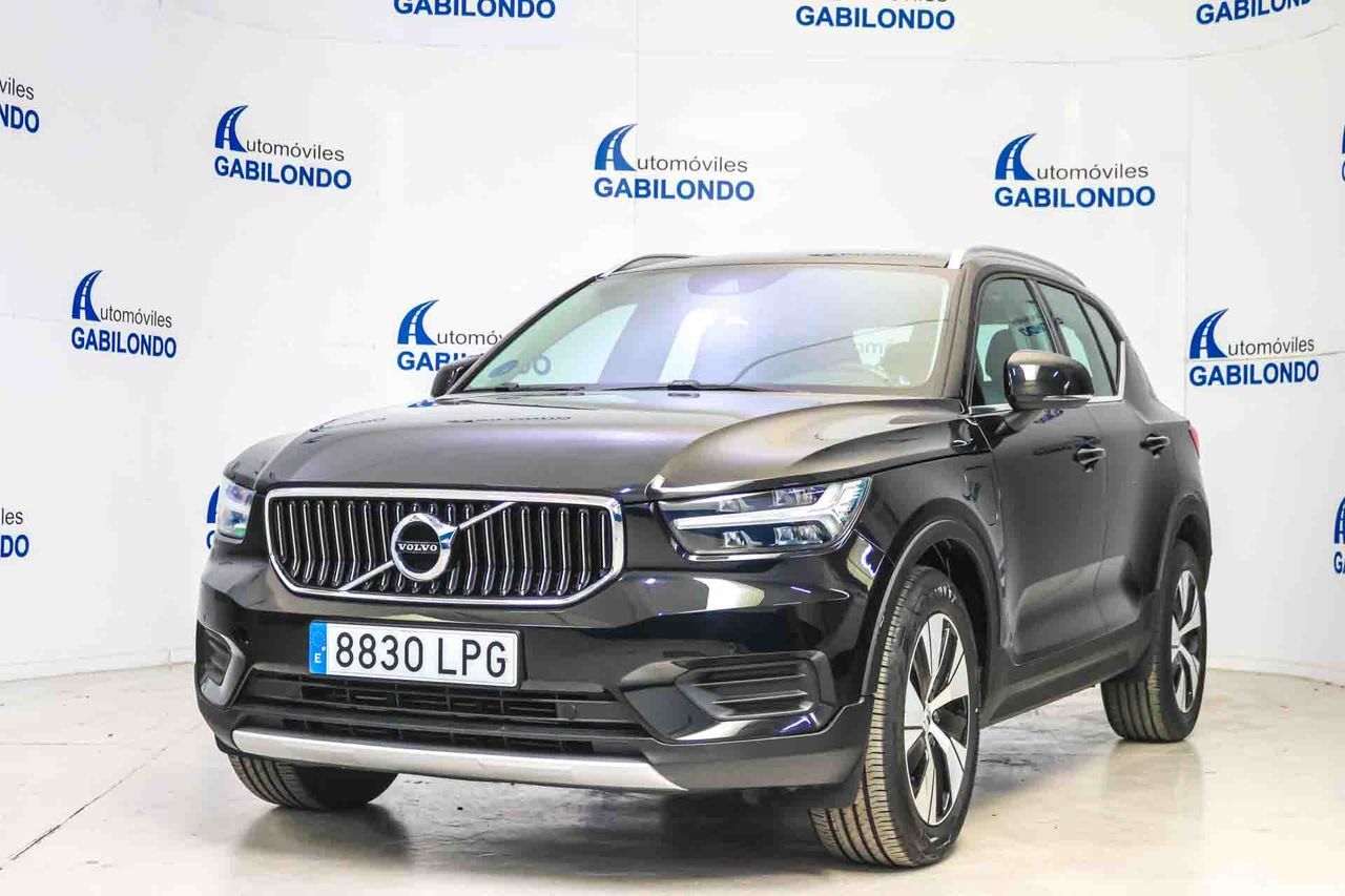VOLVO XC40 (1.5 T4 Twin Recharge Inscription Auto) en Valladolid