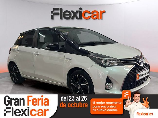 TOYOTA Yaris (1.5 Hybrid Active) en Cáceres