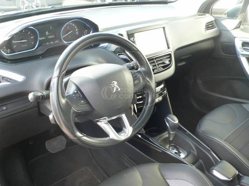 Foto del PEUGEOT 2008 1.2 PureTech S&S Allure EAT6 110