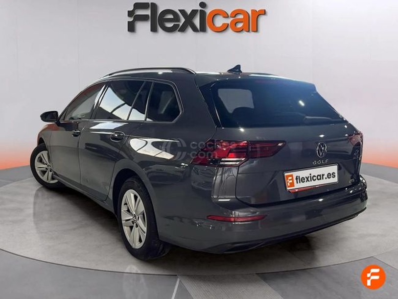 Foto del VOLKSWAGEN Golf Variant 1.5 eTSI Life DSG 96kW