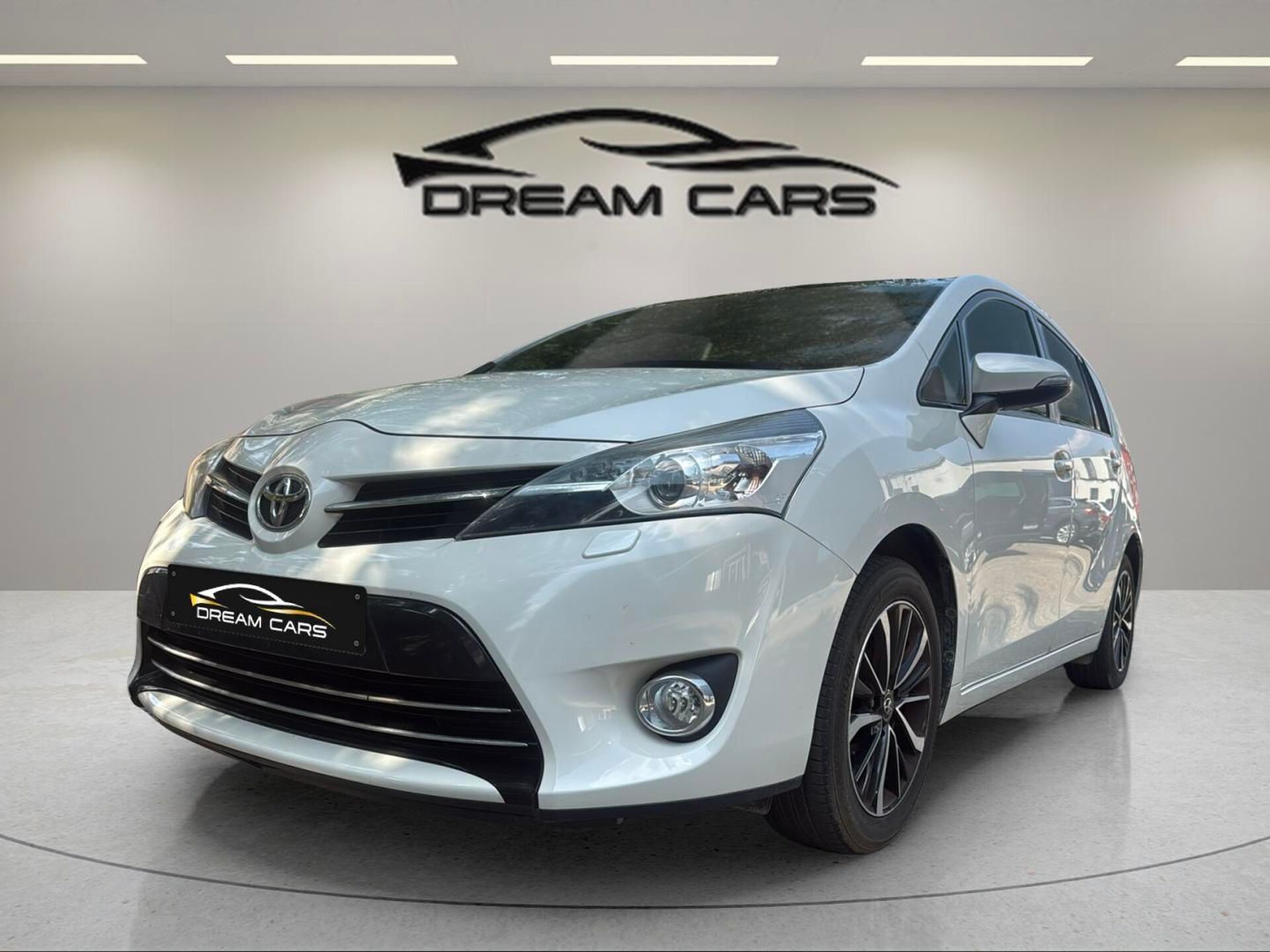 Imagen de TOYOTA Verso