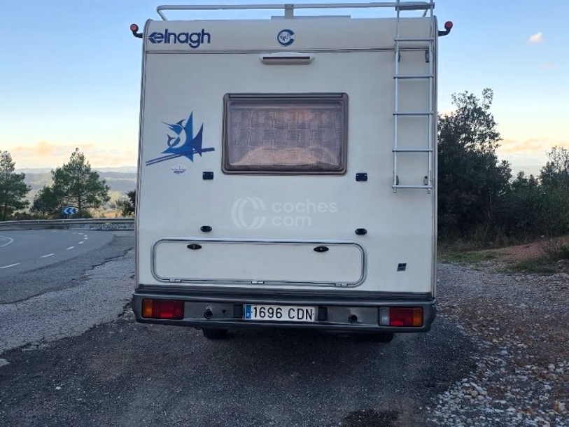 Foto del FIAT Ducato Maxi Furgón 2.8JTD Paso Largo