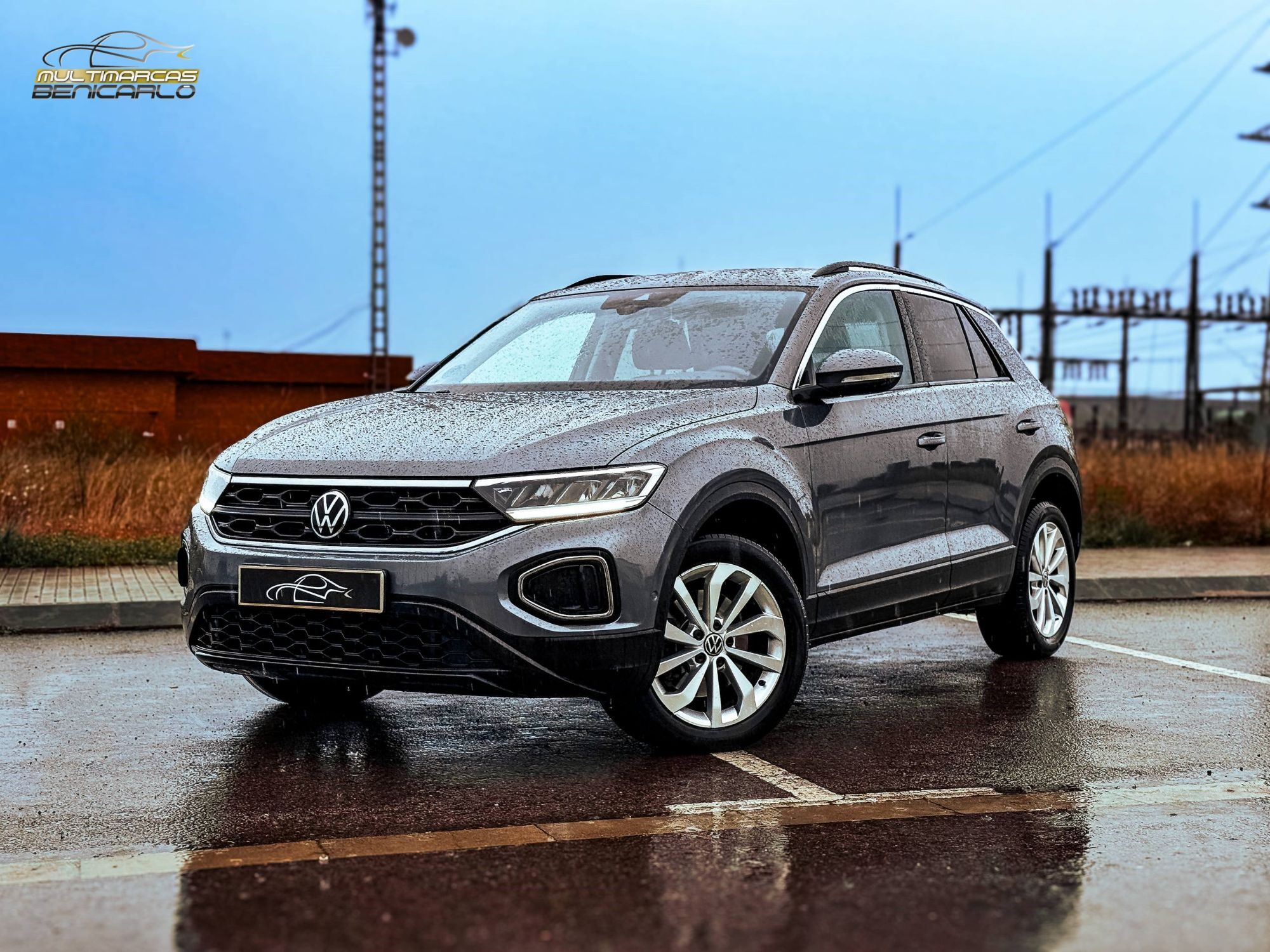 VOLKSWAGEN T-Roc (2.0TDI Life DSG7) en Castellón