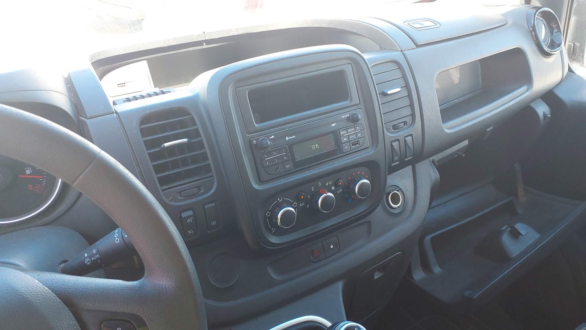 Foto del RENAULT Trafic Furgón 29 L1H1 Energy BluedCi 88kW