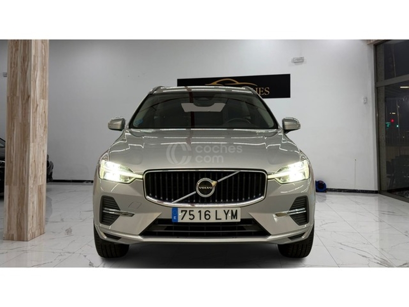 Foto del VOLVO XC60 B4 Plus Bright AWD Aut.