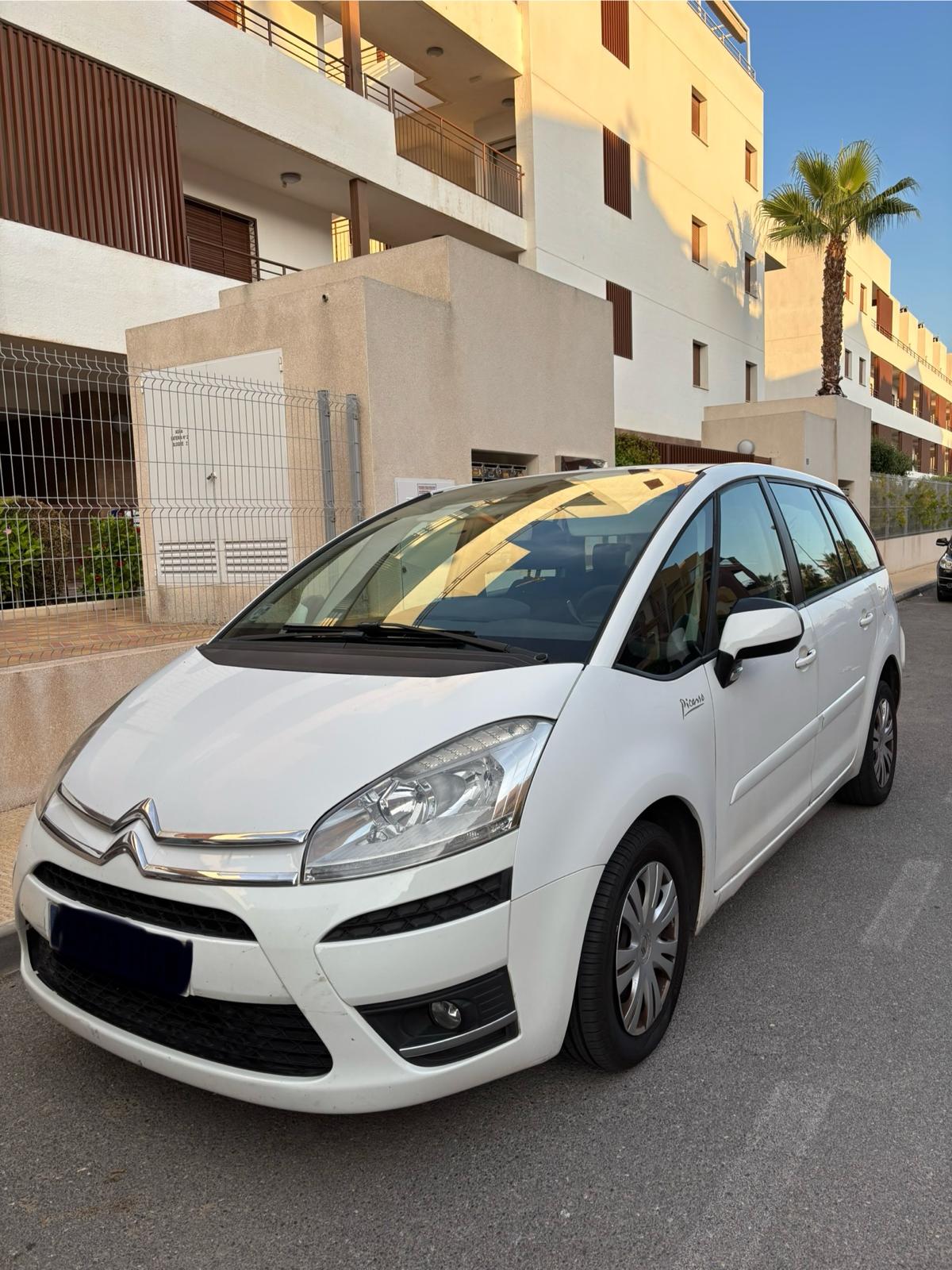 Foto del CITROEN C4 Grand Picasso 1.6HDI Business CMP