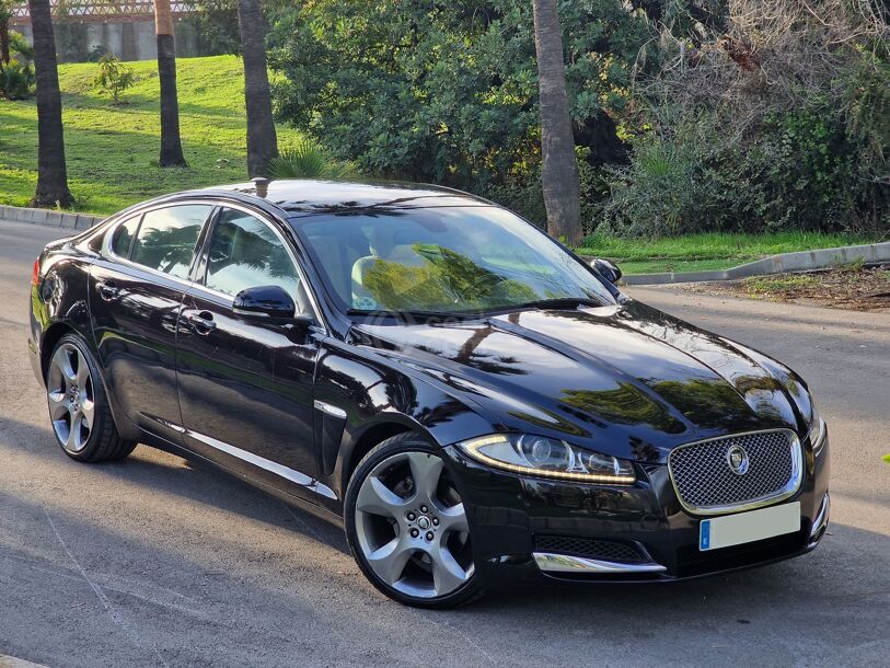 Foto del JAGUAR XF 2.2 Diesel Premium Luxury Aut.