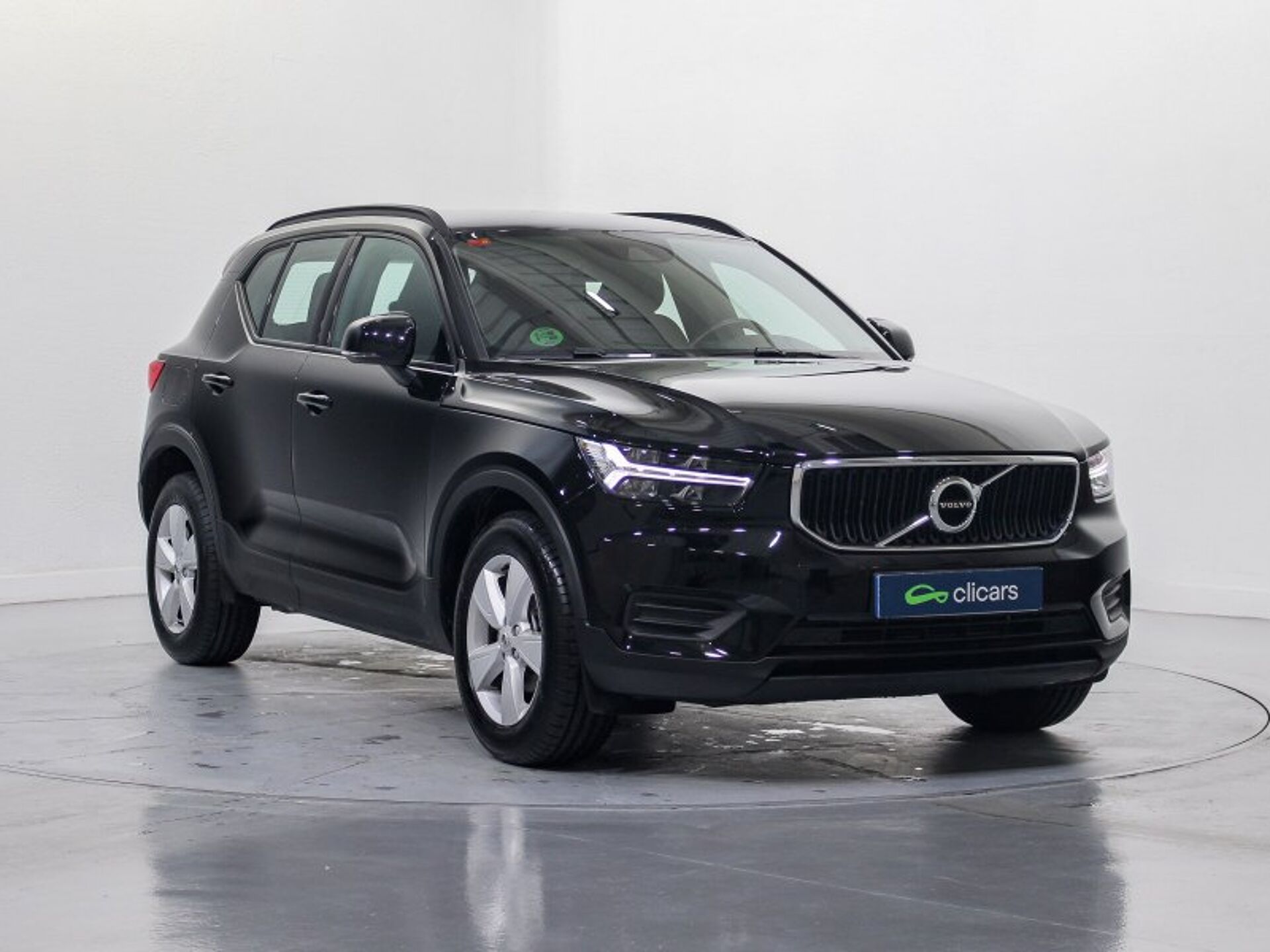 Imagen 3 de VOLVO XC40