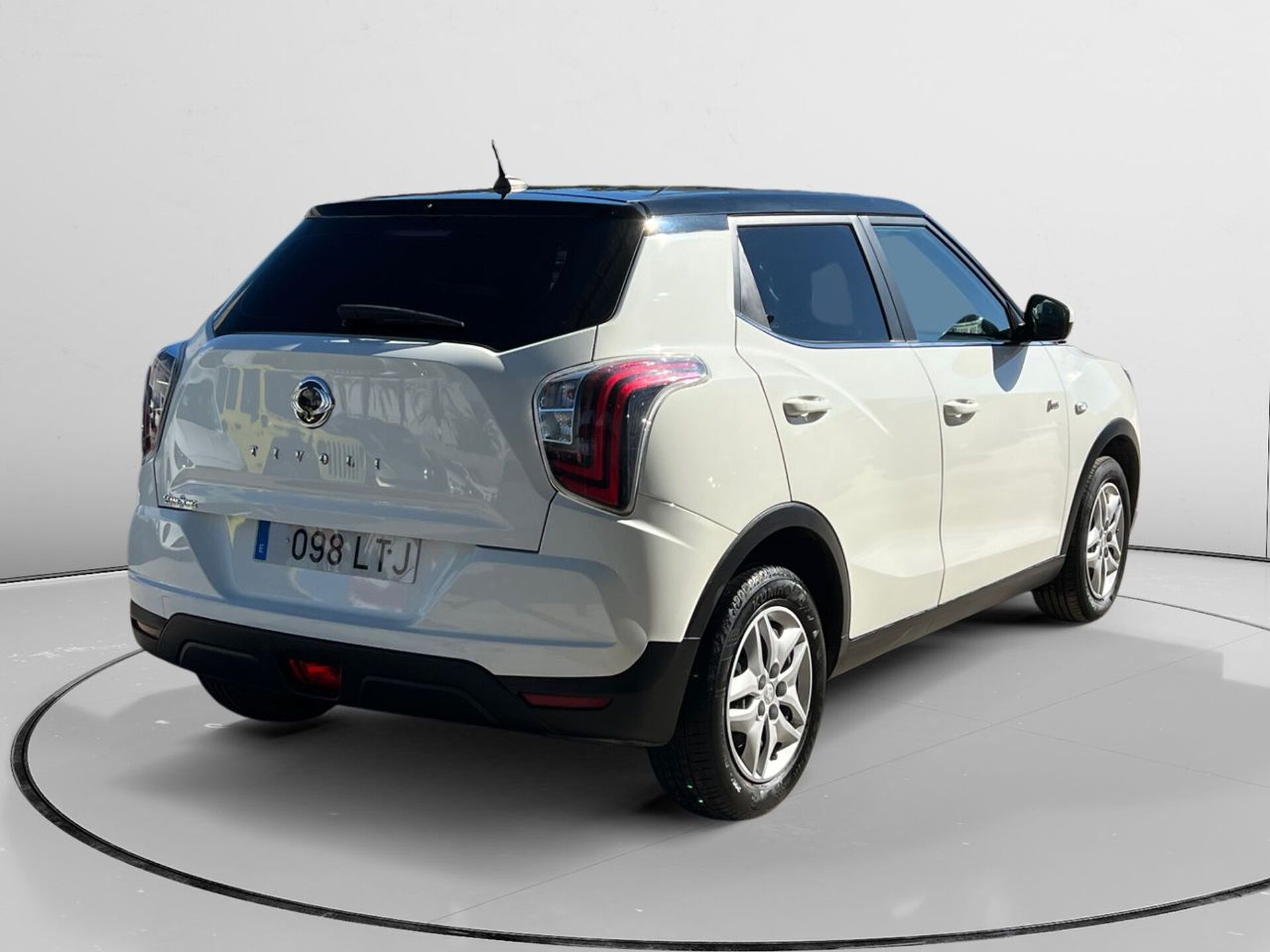 Imagen 2 de SSANGYONG KGM Tivoli