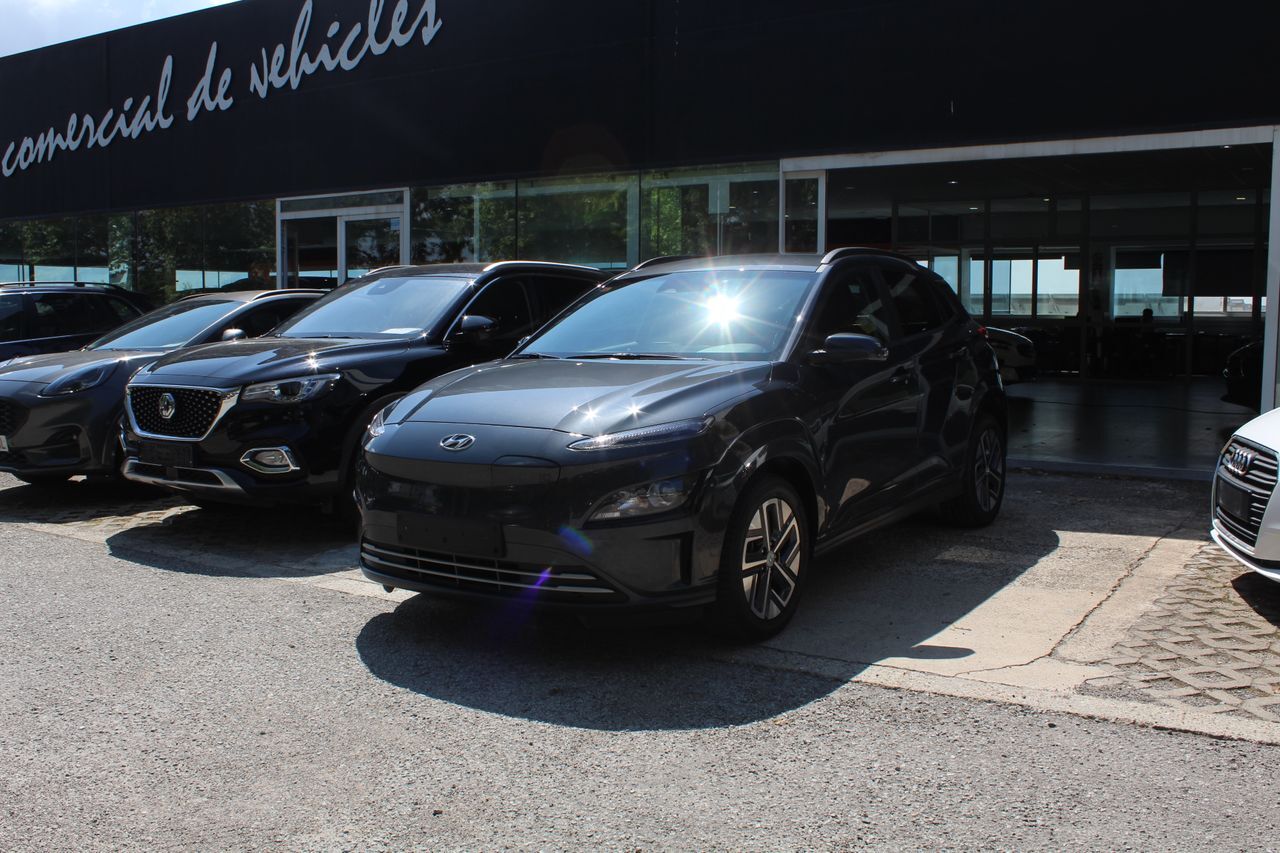 HYUNDAI Kona (100kW EV Maxx) en Madrid