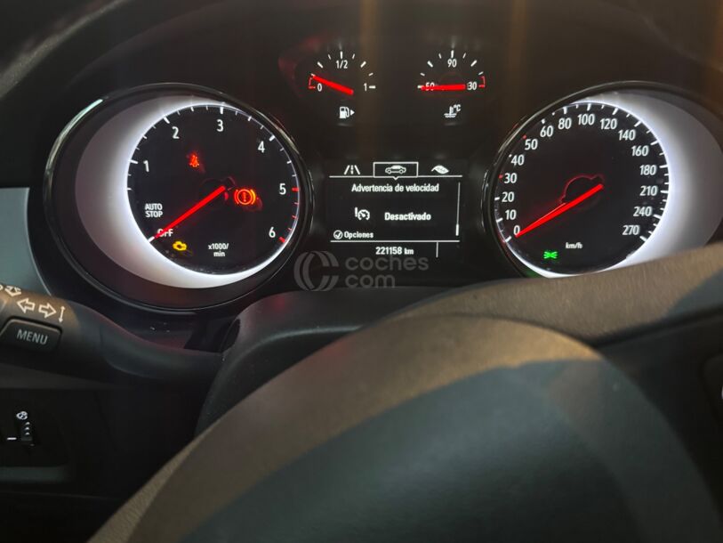 Foto del OPEL Astra Sedán 1.6CDTi S-S Elegance 110