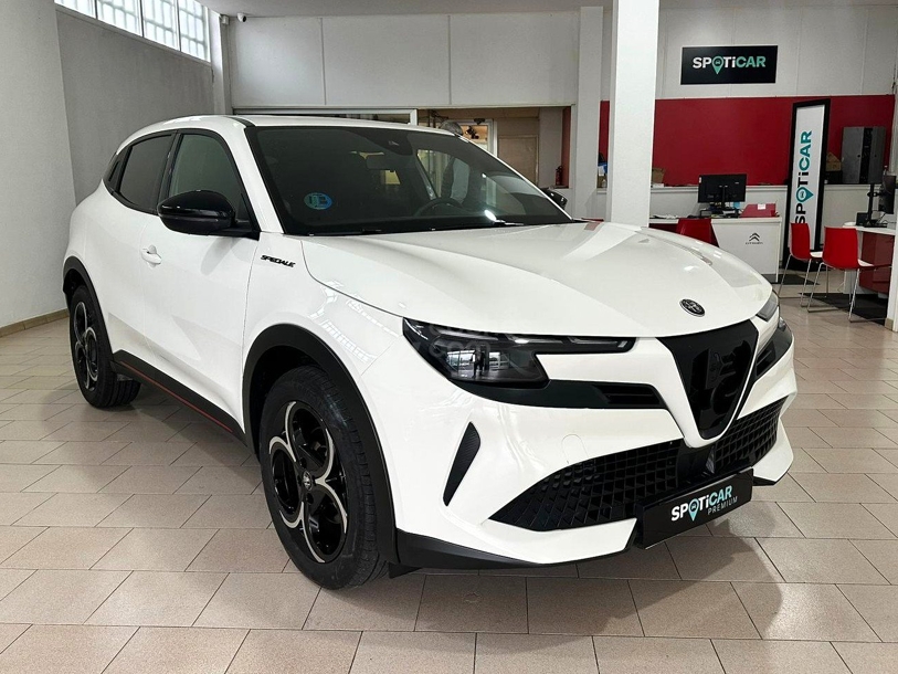Foto del ALFA ROMEO Junior Ibrida 1.2 Speciale 100kw eDCT6