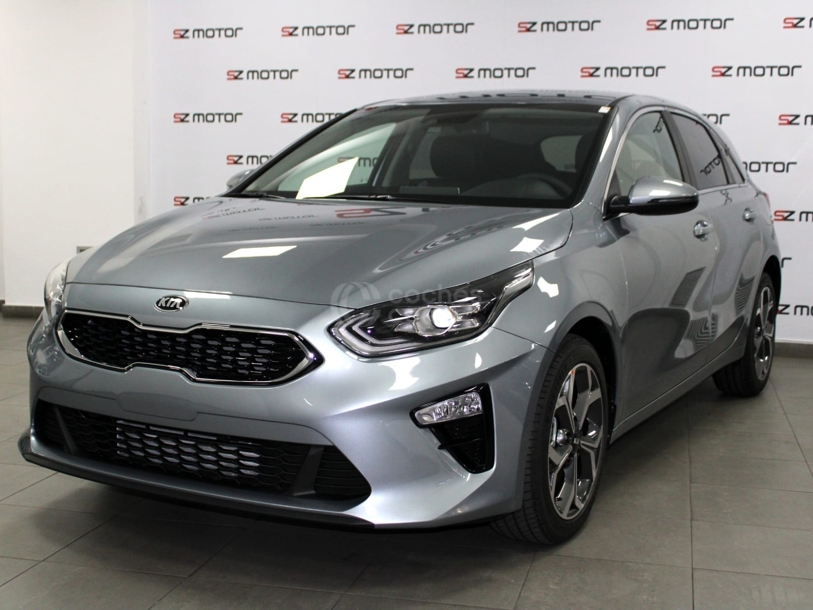 Foto del KIA Ceed 1.6 MHEV iMT Eco-Dynamics Tech 136