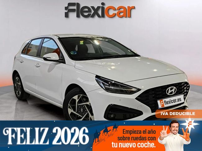 HYUNDAI i30 (1.0 TGDI 48V Klass) en Barcelona