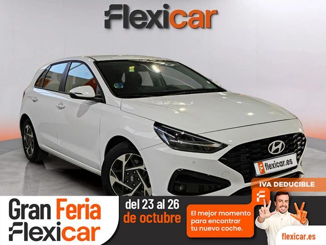 HYUNDAI i30 (1.0 TGDI 48V Klass) en Barcelona