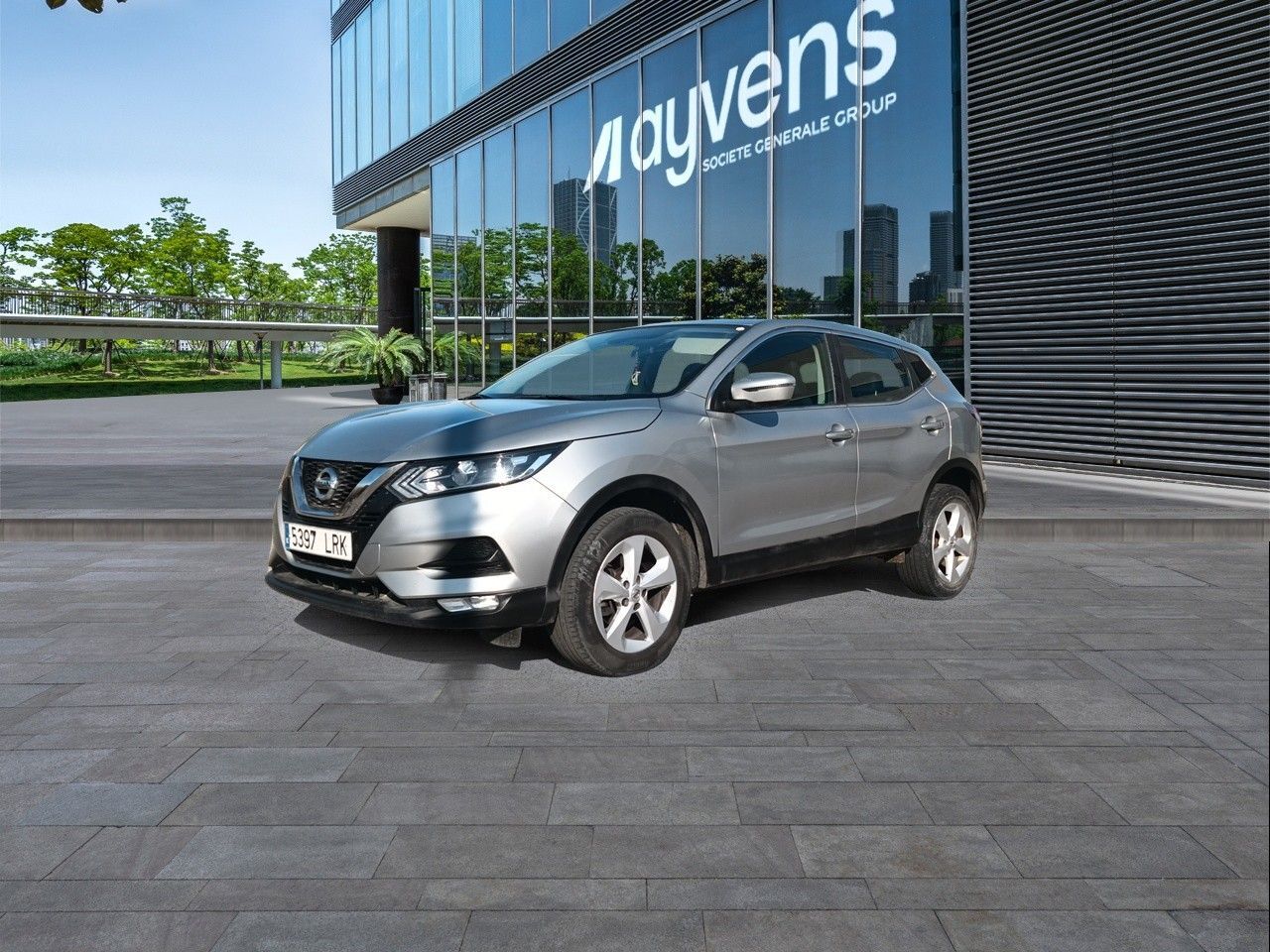 NISSAN Qashqai (DIG-T 140 mHEV Acenta 4x2 103 kW (140 CV)) en Madrid