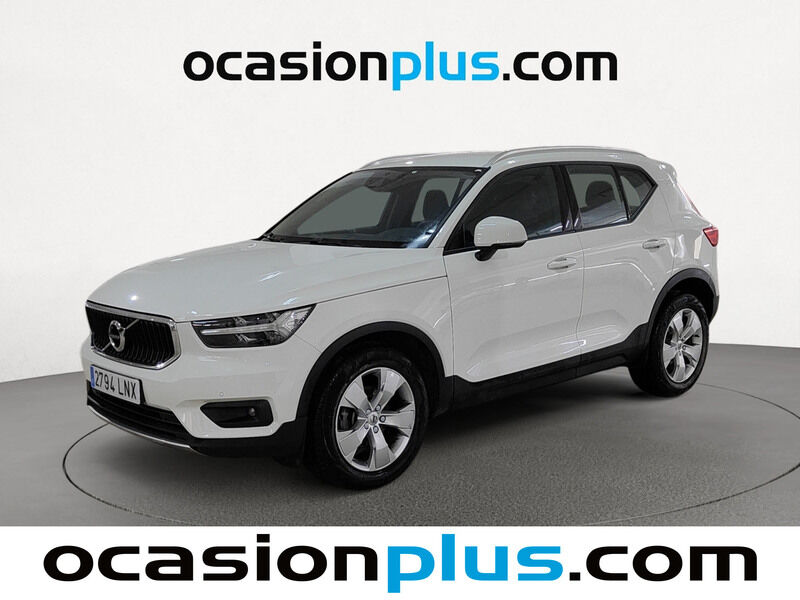 Foto del VOLVO XC40 T3 Momentum Aut.