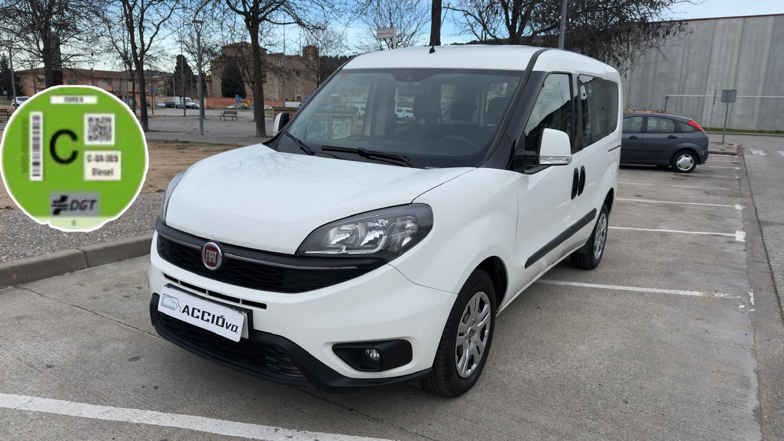 Foto del FIAT Dobló Combi 1.3Mjt SX 70kW N1