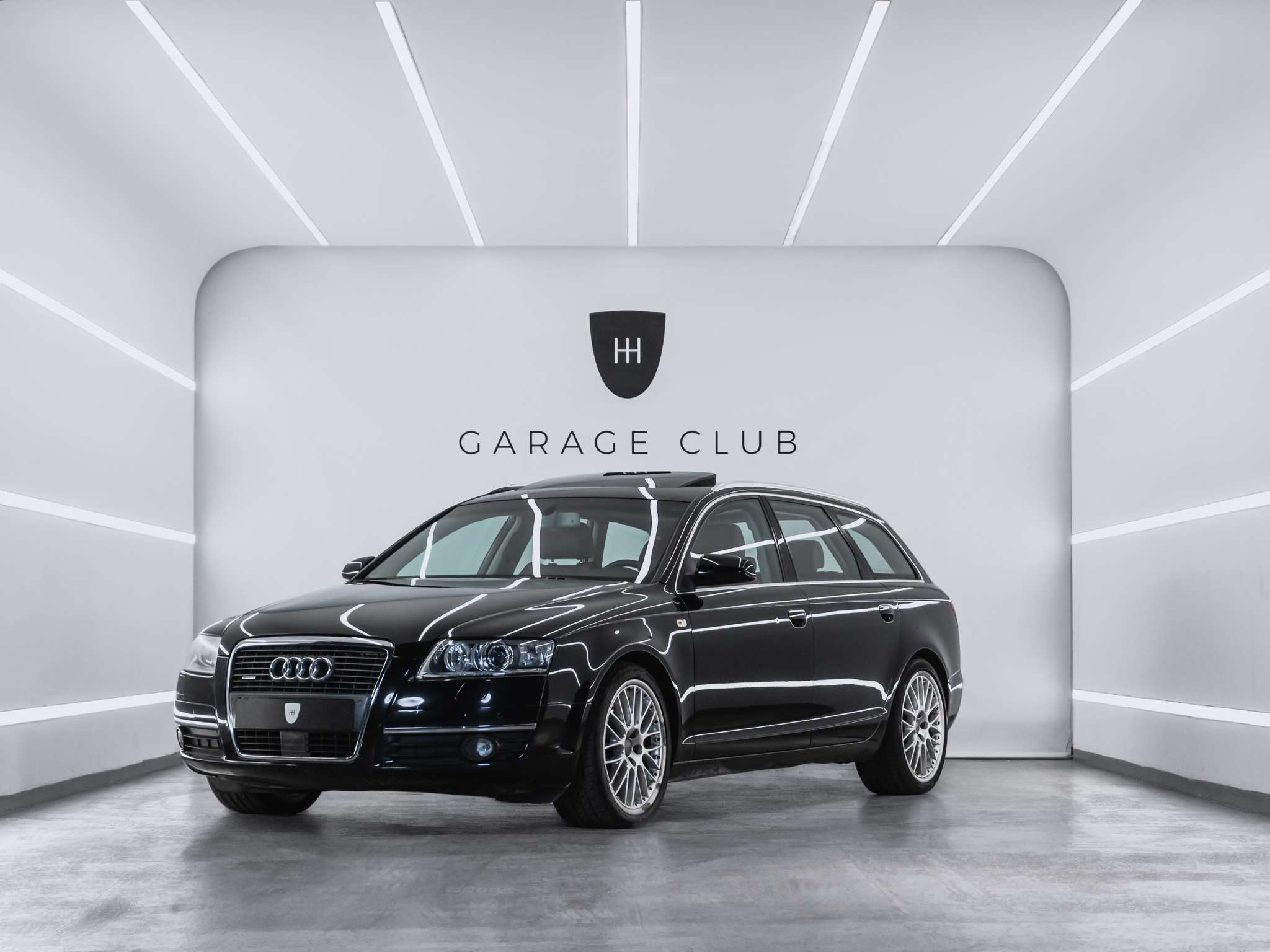 AUDI A6 (A6 4.2 Avant quattro) en Barcelona