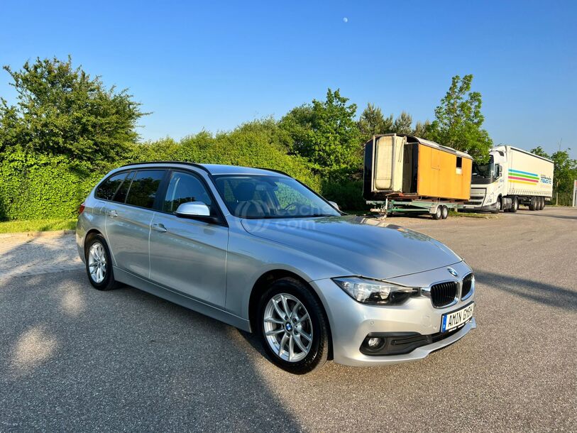 Foto del BMW Serie 3 318dA Touring