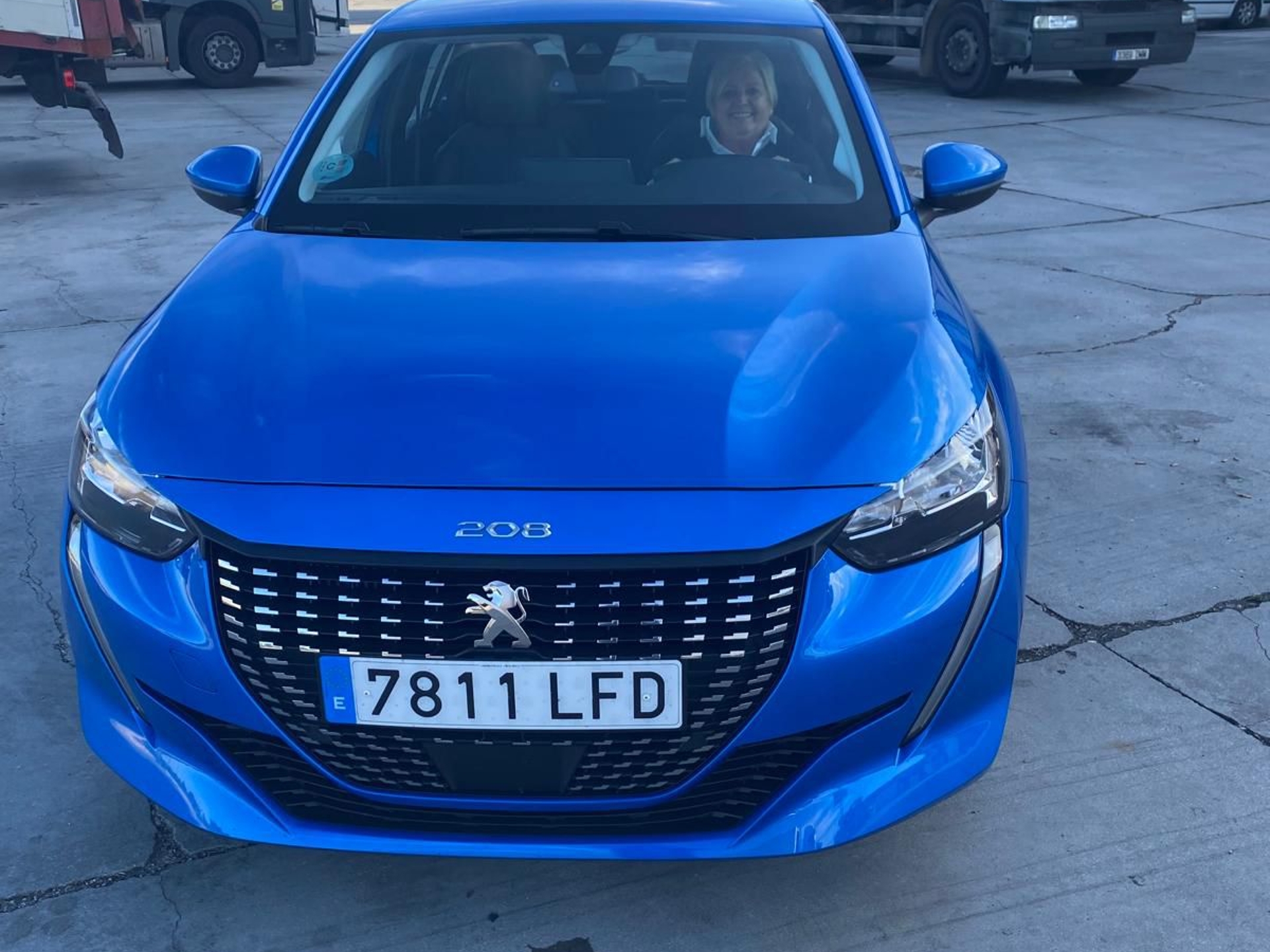 Imagen de PEUGEOT 208