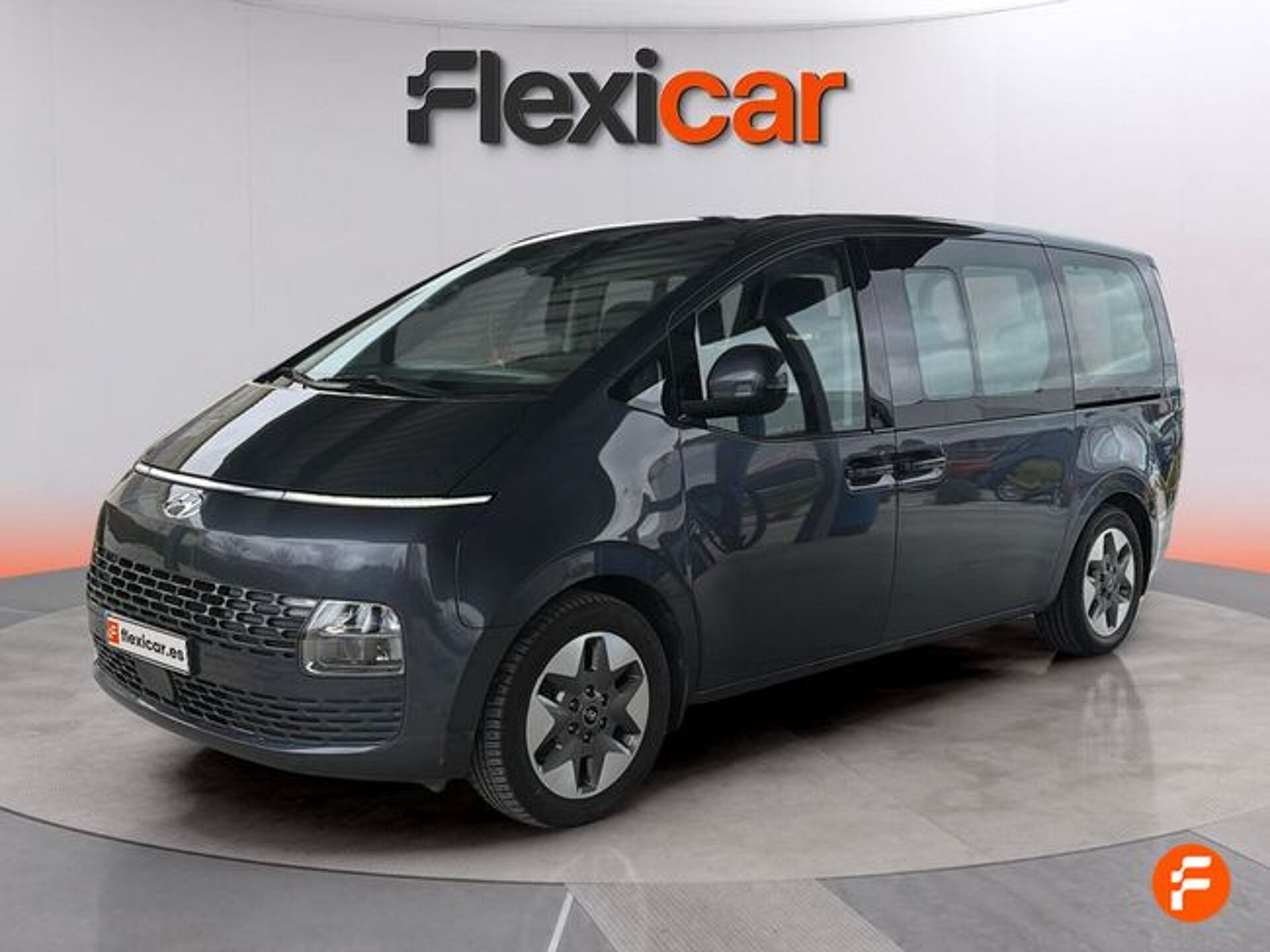 Imagen 3 de HYUNDAI Staria