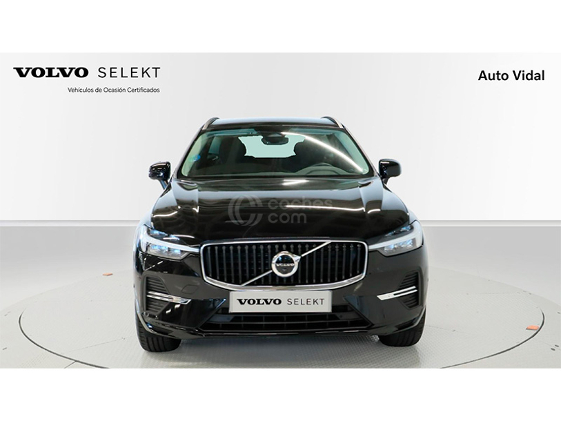 Foto del VOLVO XC60 B4 Momentum Pro FWD Aut.