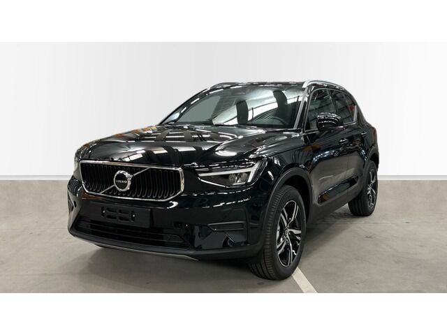 VOLVO XC40 (B3 G Core Auto 120 kW (163 CV)) en Madrid