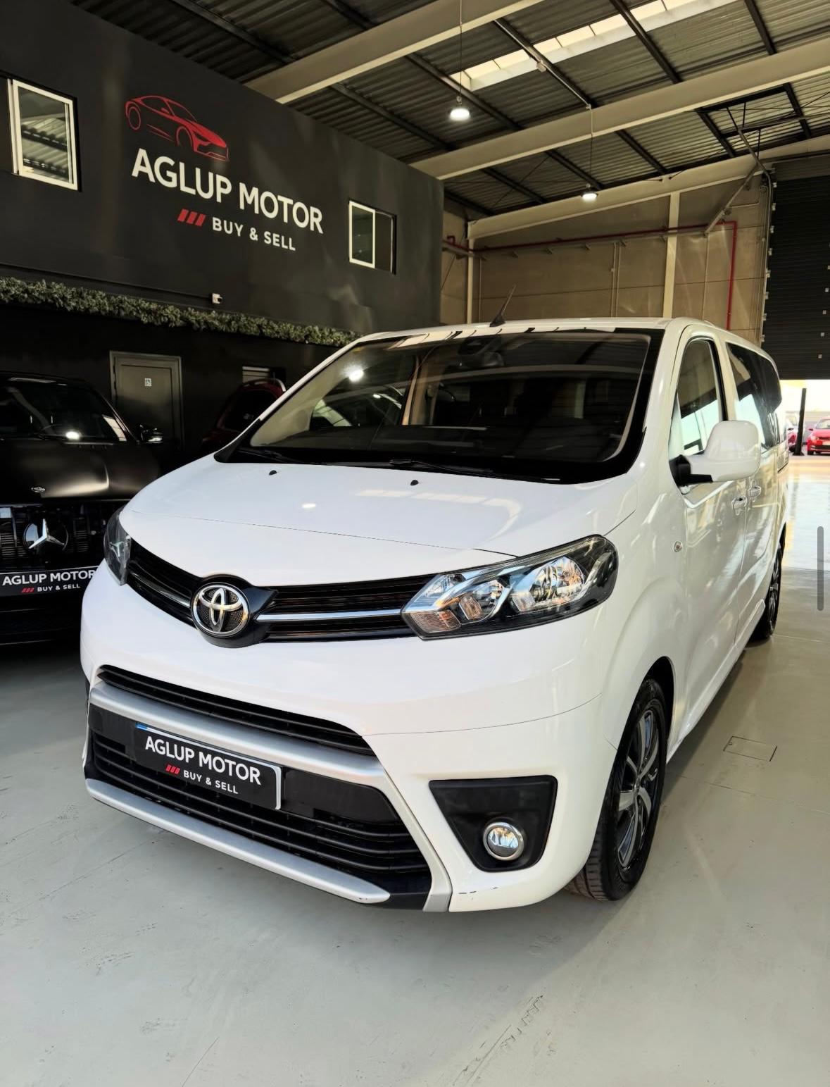 Foto del TOYOTA Proace Verso Combi Compact 1.6D 9pl. 115