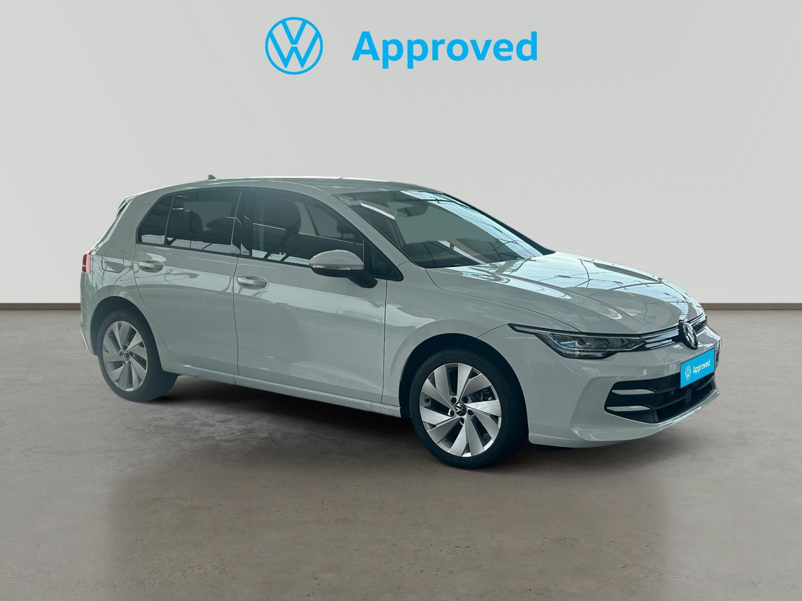 VOLKSWAGEN Golf (1.5 PHEV EHYBRID 150KW DSG MATCH 5P) en Navarra
