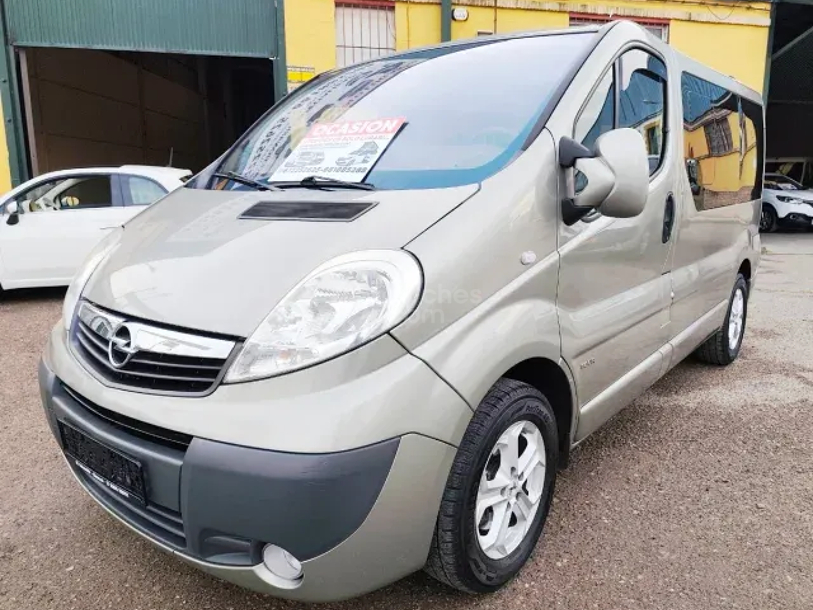 Foto del OPEL Vivaro Com9 2.0CDTi 27 L1 Total Acrist.114 E5
