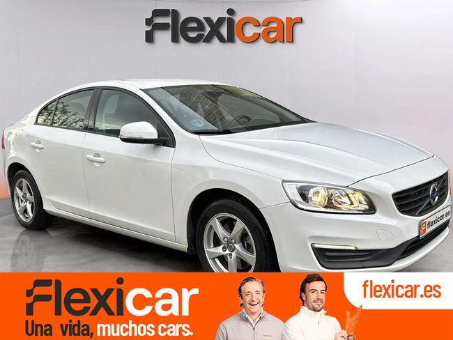VOLVO S60 (2.0 D3 Kinetic) en Cáceres
