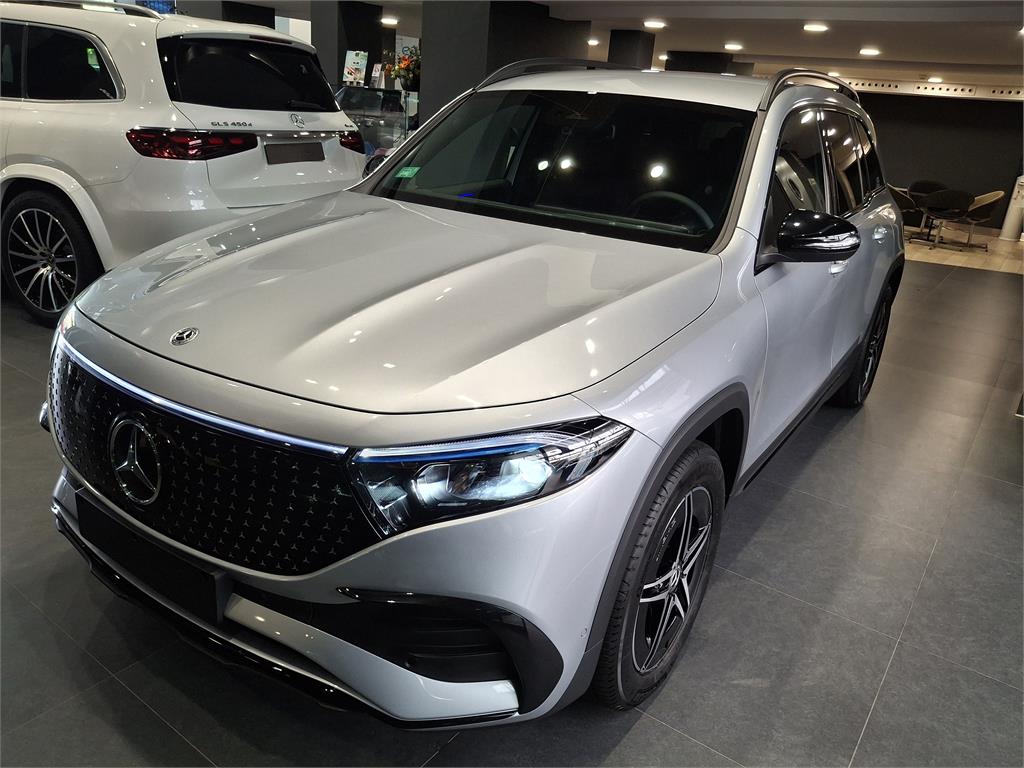 MERCEDES EQB (EQB 250+) en Valencia