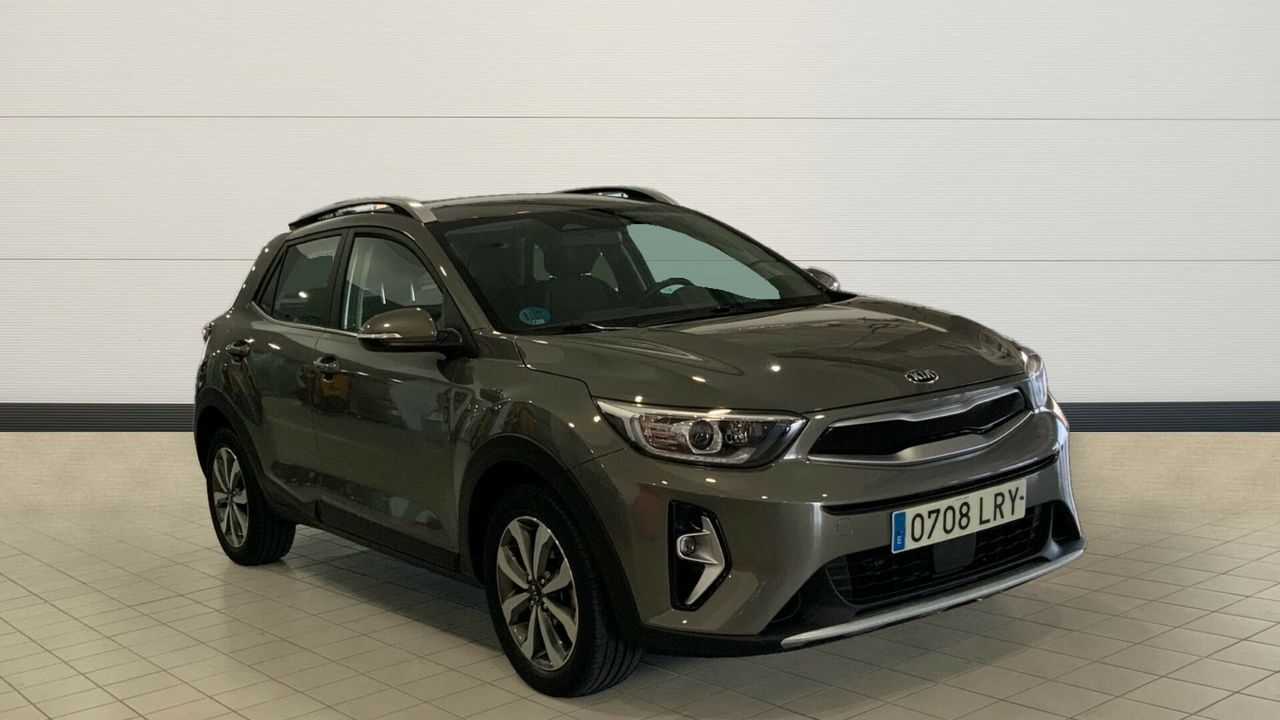 KIA Stonic (1.0 T-GDI 74KW MHEV IMT DRIVE 100 5P) en Madrid