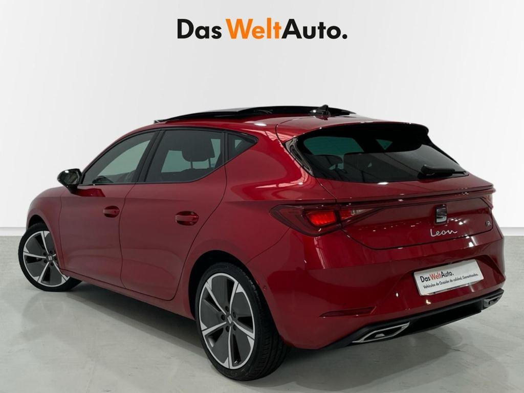 Foto del SEAT León 1.5 eTSI S&S FR DSG-7 150