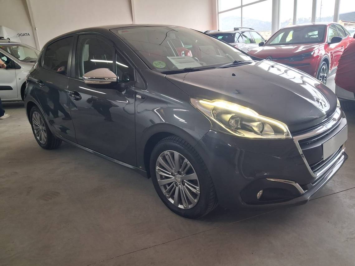 Foto del PEUGEOT 208 1.2 PureTech Style S 82