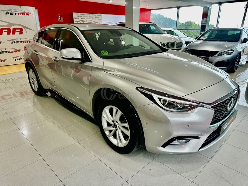 Foto del INFINITI Q30 1.6tc Premium 7DCT 156