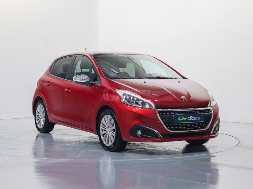 Foto del PEUGEOT 208 1.2 PureTech S&S Signature 82