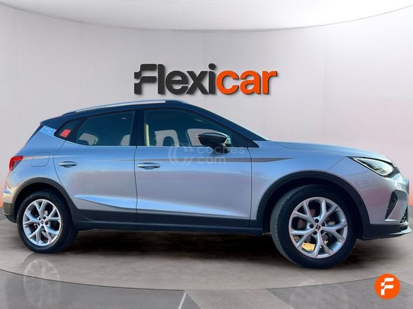 Foto del SEAT Arona 1.0 TSI S&S FR DSG7 110