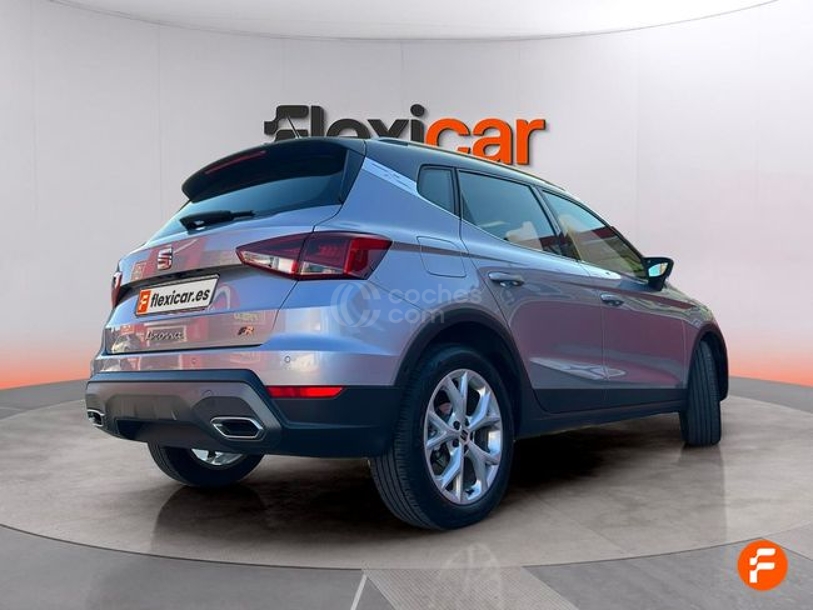 Foto del SEAT Arona 1.0 TSI S&S FR DSG7 110