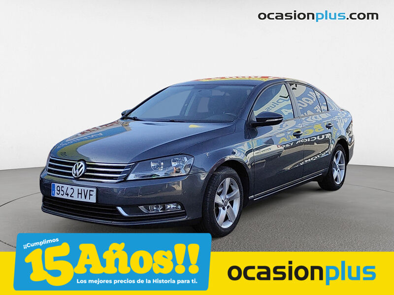 VOLKSWAGEN Passat (Edition 1.6 TDI BMT 77 kW (105 CV)) en Madrid