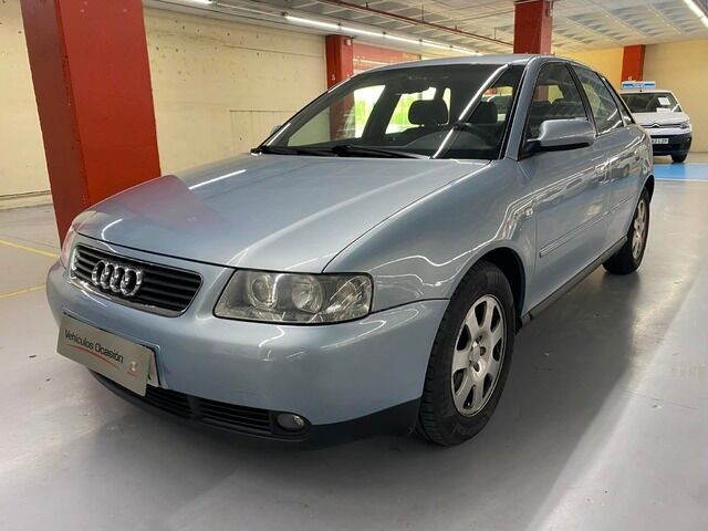 Foto del AUDI A3 1.6 Ambiente