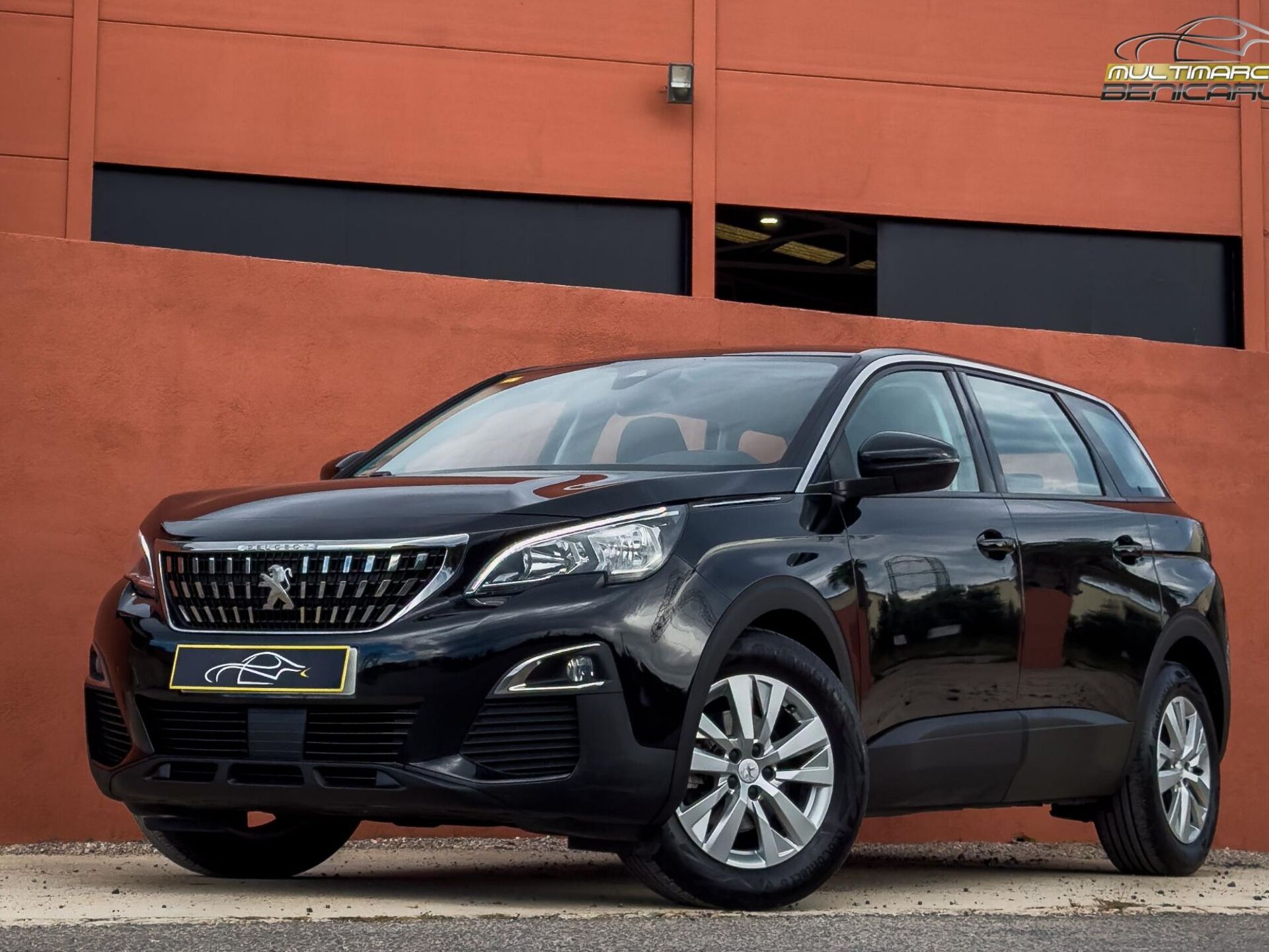 Imagen de PEUGEOT 5008 SUV