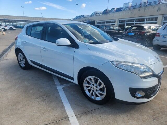 RENAULT Mégane (TCe 115 Dynamique Energy S&S eco2 85 kW (115 CV)) en Barcel