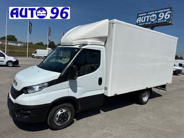 Foto del IVECO Daily Furgón 35C16 V 3520L H2 12.0 156