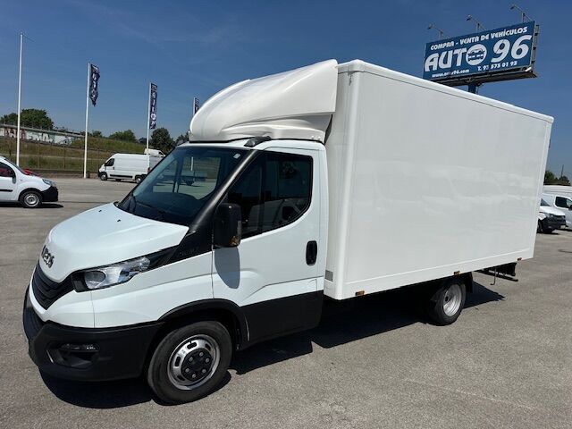 Foto del IVECO Daily Furgón 35C16 V 3520L H2 12.0 156
